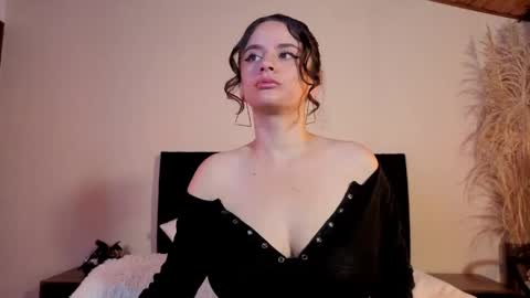 kassandra james online show from 05/11/26, 11:05