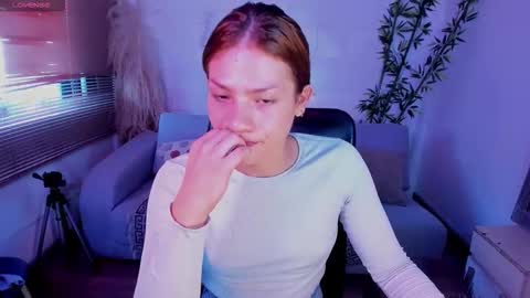 kassmonroe online show from 10/19/25, 01:01