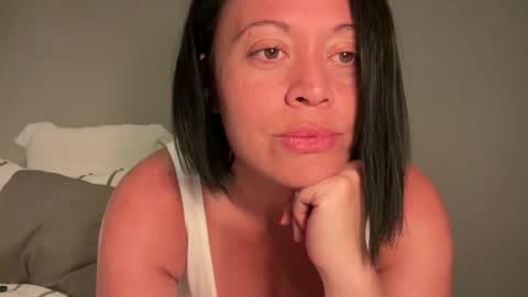 Snapshot of kat1987 chatting on 09/24/25, 12:19 Kat online show from 09/24/25, 12:19