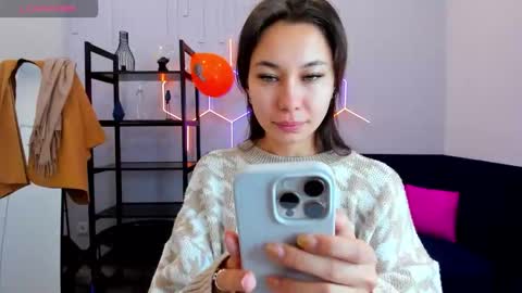 kat__cat online show from 10/01/25, 02:39