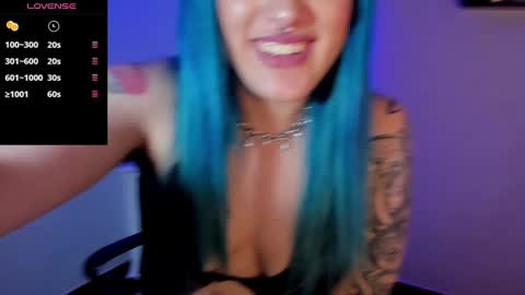 Snapshot of kat_apple chatting on 12/31/24, 03:34 Alicia online show from 12/31/24, 03:34