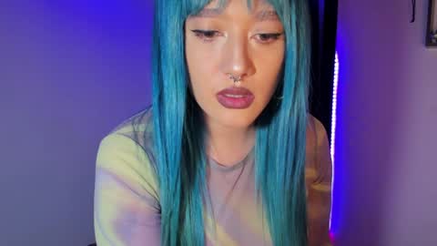 Snapshot of kat_apple chatting on 01/05/25, 01:13 Alicia online show from 01/05/25, 01:13