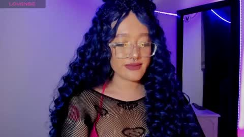 Snapshot of kat_apple chatting on 02/01/25, 01:23 Alicia online show from 02/01/25, 01:23