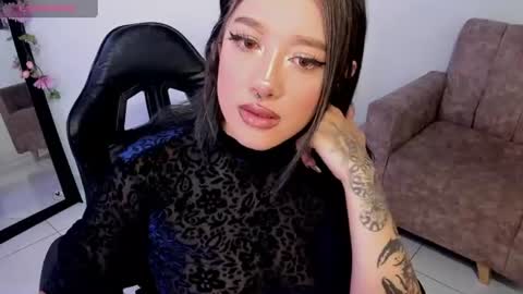 Alicia online show from 06/11/26, 01:49