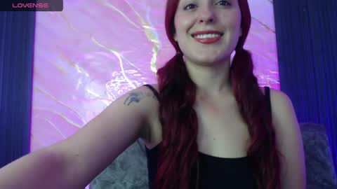Snapshot of kat_desire chatting on 05/07/26, 11:48 Kat online show from 05/07/26, 11:48
