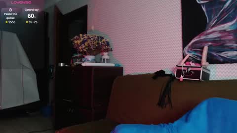 kat_kitty_ online show from 02/07/25, 08:20