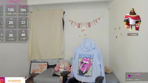 Snapshot of kat_ly_chan chatting on 09/25/25, 02:15 Kat       online show from 09/25/25, 02:15