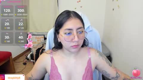 Snapshot of kat_ly_chan chatting on 11/19/25, 11:16 Kat online show from 11/19/25, 11:16