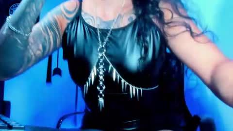 Kat online show from 07/03/26, 01:56