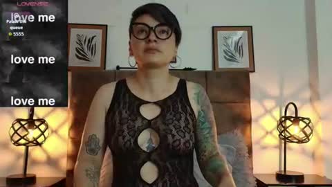 kat paradisse online show from 06/20/26, 12:30