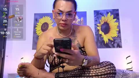 Snapshot of kata_lhella chatting on 02/13/26, 05:31 Katalina online show from 02/13/26, 05:31