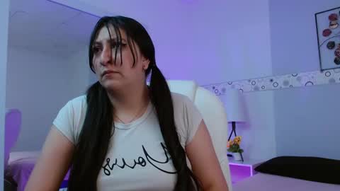 Snapshot of kata_rosse chatting on 10/01/25, 03:23 kata online show from 10/01/25, 03:23