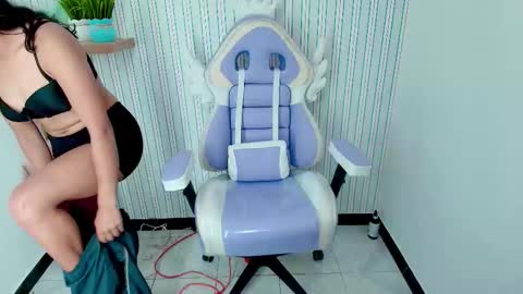 kataleya online show from 09/12/25, 01:17