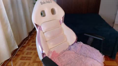 kate online show from 09/21/25, 09:22