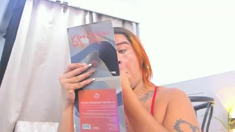 kataleya_zuluaga online show from 01/25/25, 11:23