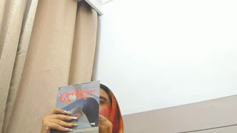 kataleya_zuluaga online show from 01/27/25, 11:43