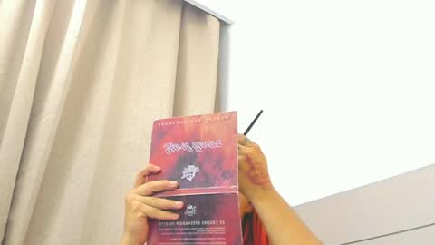 kataleya_zuluaga online show from 02/06/25, 11:21