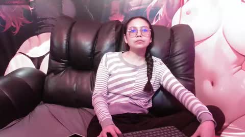 Snapshot of katalina07 chatting on 10/25/25, 03:07 Katalina online show from 10/25/25, 03:07