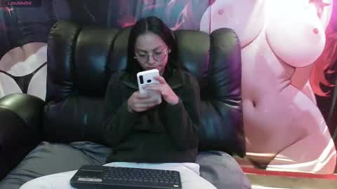 Katalina online show from 10/29/25, 03:58