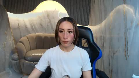 Snapshot of katalina_r chatting on 04/09/26, 08:03 Katalina online show from 04/09/26, 08:03