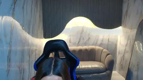 Snapshot of katalina_r chatting on 04/16/26, 08:09 Katalina online show from 04/16/26, 08:09