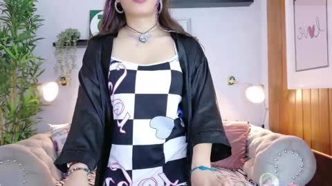 Snapshot of katalinalee_ chatting on 06/09/26, 11:44 katalinalee_ online show from 06/09/26, 11:44
