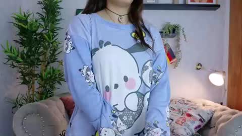 katalinalee_ online show from 06/17/26, 12:07