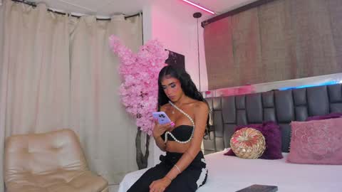 Kata Millants online show from 02/08/25, 05:08