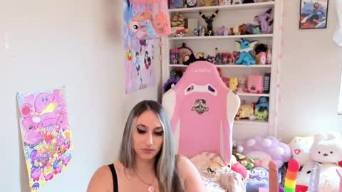 Snapshot of katanarosexoxo444 chatting on 09/08/25, 07:57 Katana Rose online show from 09/08/25, 07:57