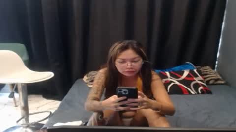 kate110406 online show from 06/12/26, 11:57