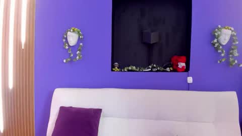 Snapshot of kate_amaretto chatting on 10/09/25, 09:35 Kate online show from 10/09/25, 09:35