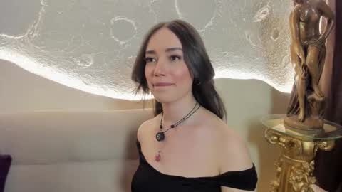 Snapshot of kate_amaretto chatting on 11/06/25, 10:21 Kate online show from 11/06/25, 10:21