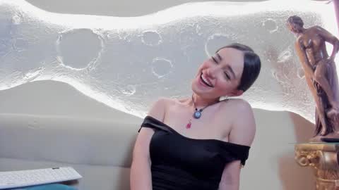 Snapshot of kate_amaretto chatting on 11/19/25, 09:48 Kate online show from 11/19/25, 09:48