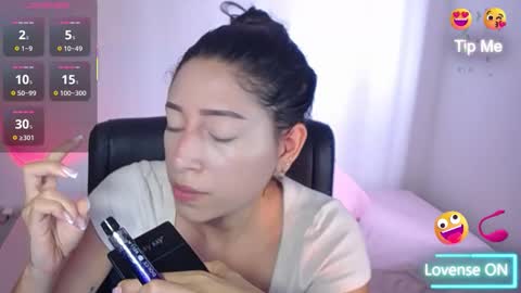 Snapshot of kate_arden chatting on 11/29/25, 04:10 Carla Palmer online show from 11/29/25, 04:10