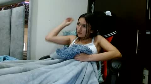 kate online show from 06/14/26, 12:30