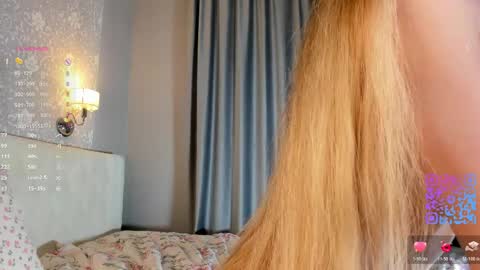 Snapshot of kate_nt chatting on 05/18/26, 04:07 Kate online show from 05/18/26, 04:07