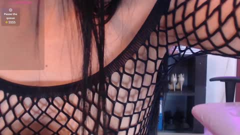 Kate  online show from 12/20/24, 03:21