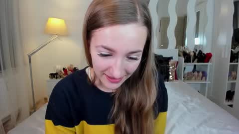 kate_redgar online show from 12/06/24, 02:06