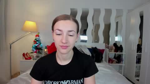 kate_redgar online show from 01/13/25, 02:53