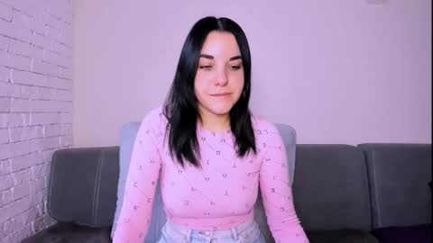 Snapshot of kate_ree_ chatting on 11/16/25, 06:08 KATE online show from 11/16/25, 06:08