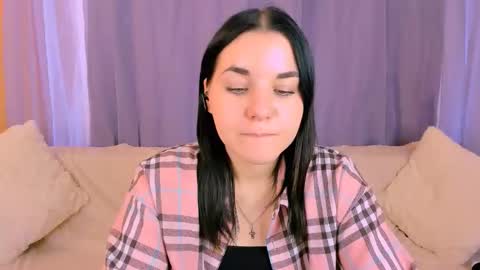 Snapshot of kate_ree_ chatting on 11/26/25, 06:36 KATE online show from 11/26/25, 06:36