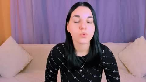 Snapshot of kate_ree_ chatting on 12/01/25, 06:07 KATE online show from 12/01/25, 06:07