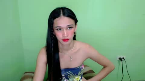 Kate online show from 12/17/24, 04:56