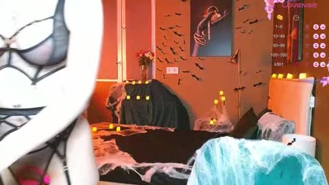 Snapshot of kate_space chatting on 10/30/25, 07:58 Therapist online show from 10/30/25, 07:58