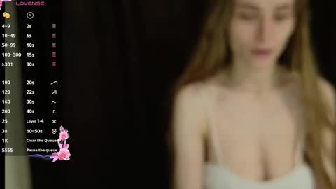 Kate online show from 10/19/25, 10:32