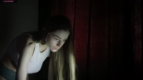 Kate online show from 06/16/26, 04:37
