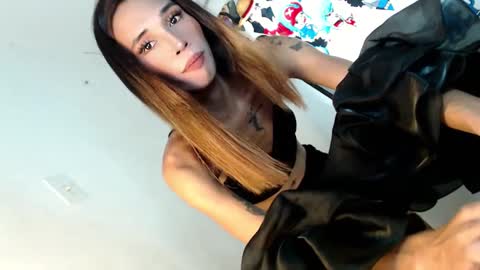 Snapshot of kateanderson69 chatting on 12/05/24, 04:20 its me kate online show from 12/05/24, 04:20