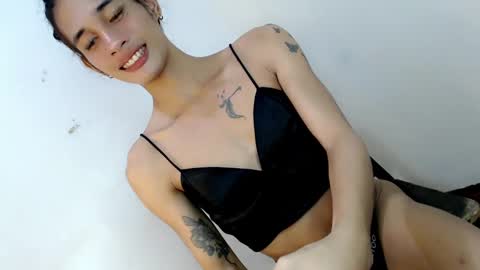 Snapshot of kateanderson69 chatting on 02/17/25, 01:53 its me kate online show from 02/17/25, 01:53