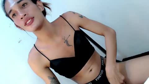 Snapshot of kateanderson69 chatting on 02/17/25, 05:10 its me kate online show from 02/17/25, 05:10