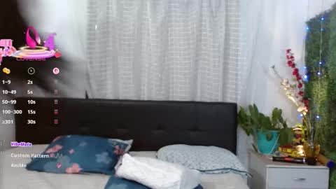 Snapshot of kateangelly chatting on 09/26/25, 05:00 kateangelly online show from 09/26/25, 05:00